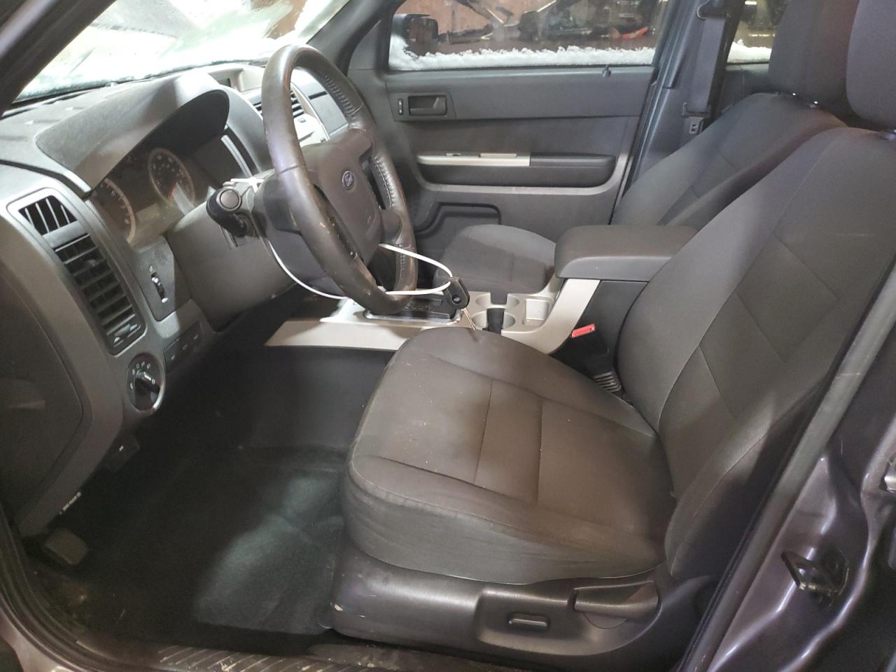 2011 Ford Escape - Image 7