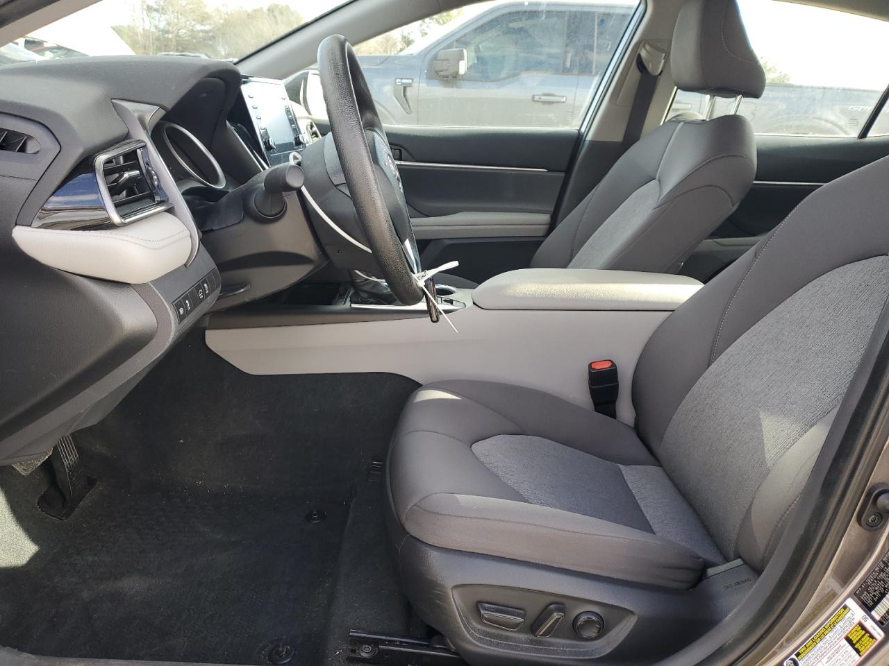 2022 Toyota Camry - Image 7