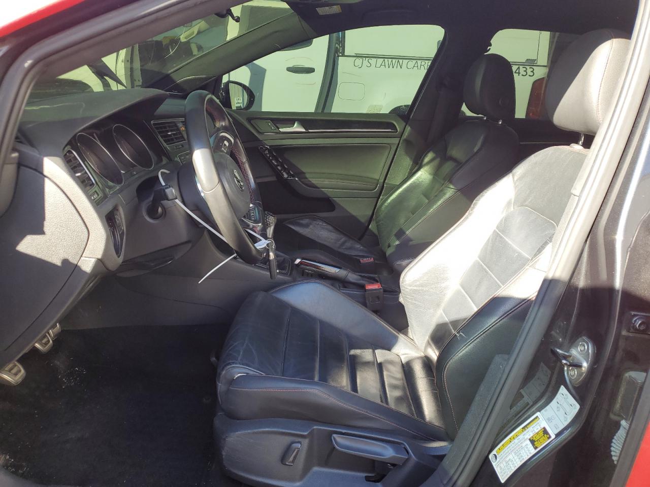 2016 Volkswagen GTI - Image 7