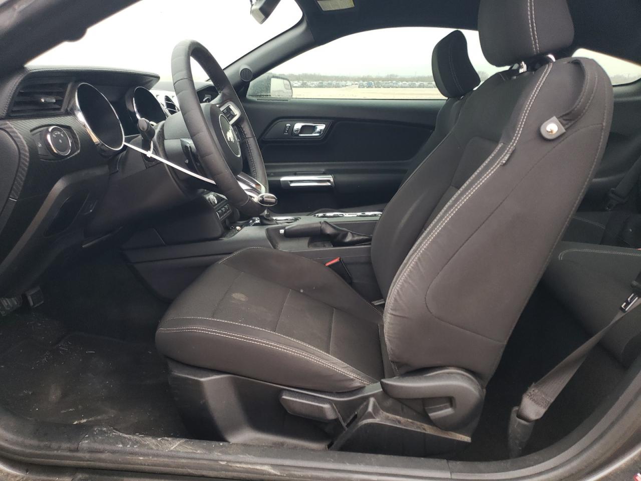 2017 Ford Mustang - Image 7