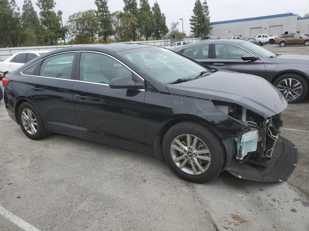 2017 Hyundai Sonata - Image 4
