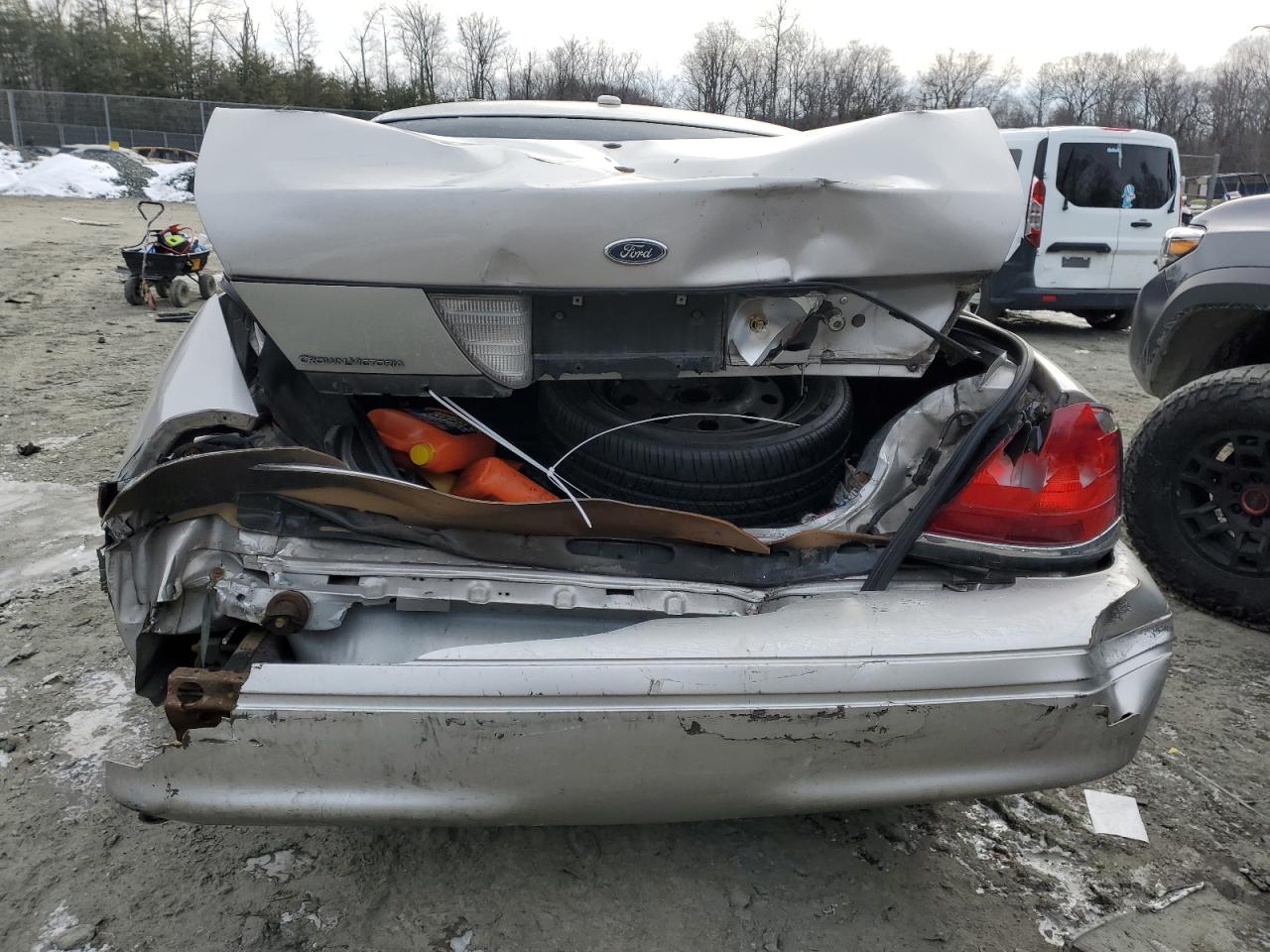 2007 Ford Crown Victoria - Image 6