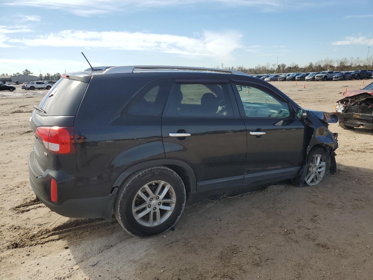 2014 Kia Sorento - Image 3
