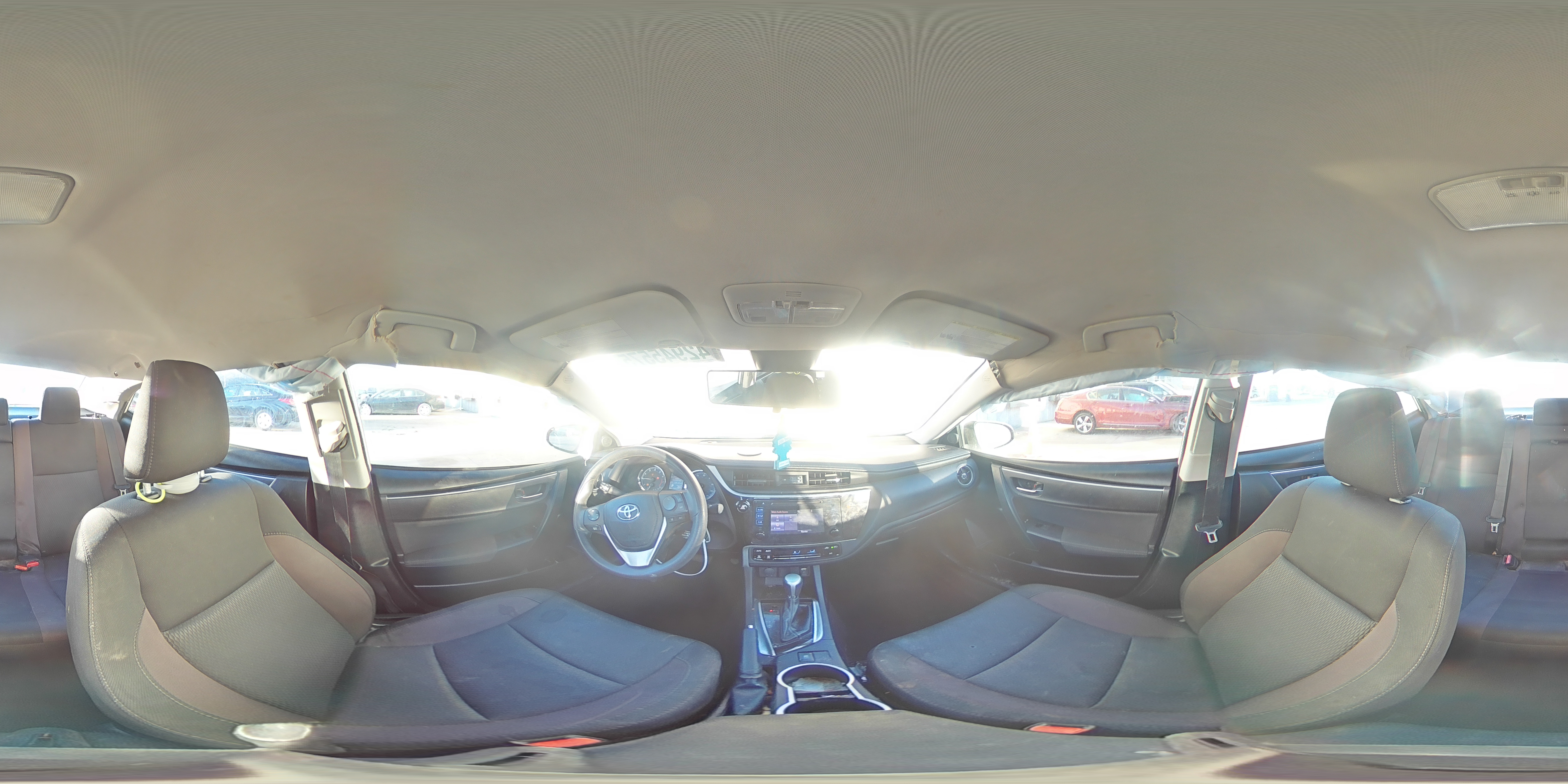 2018 Toyota Corolla - Image 12