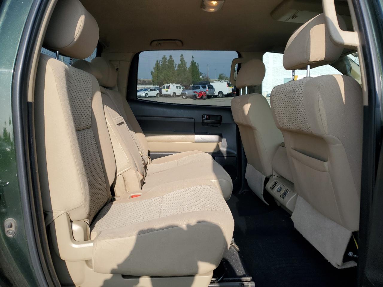 2012 Toyota Tundra - Image 10