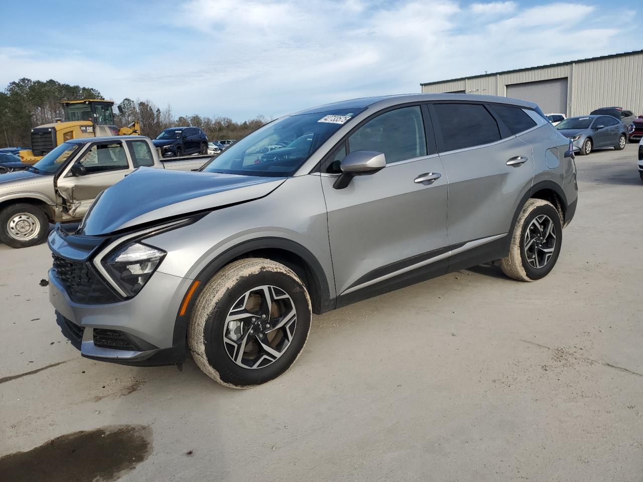 2023 Kia Sportage - Image 1