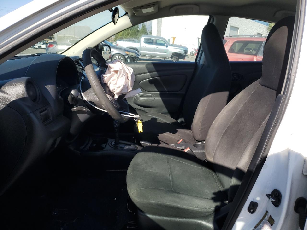 2015 Nissan Versa - Image 7