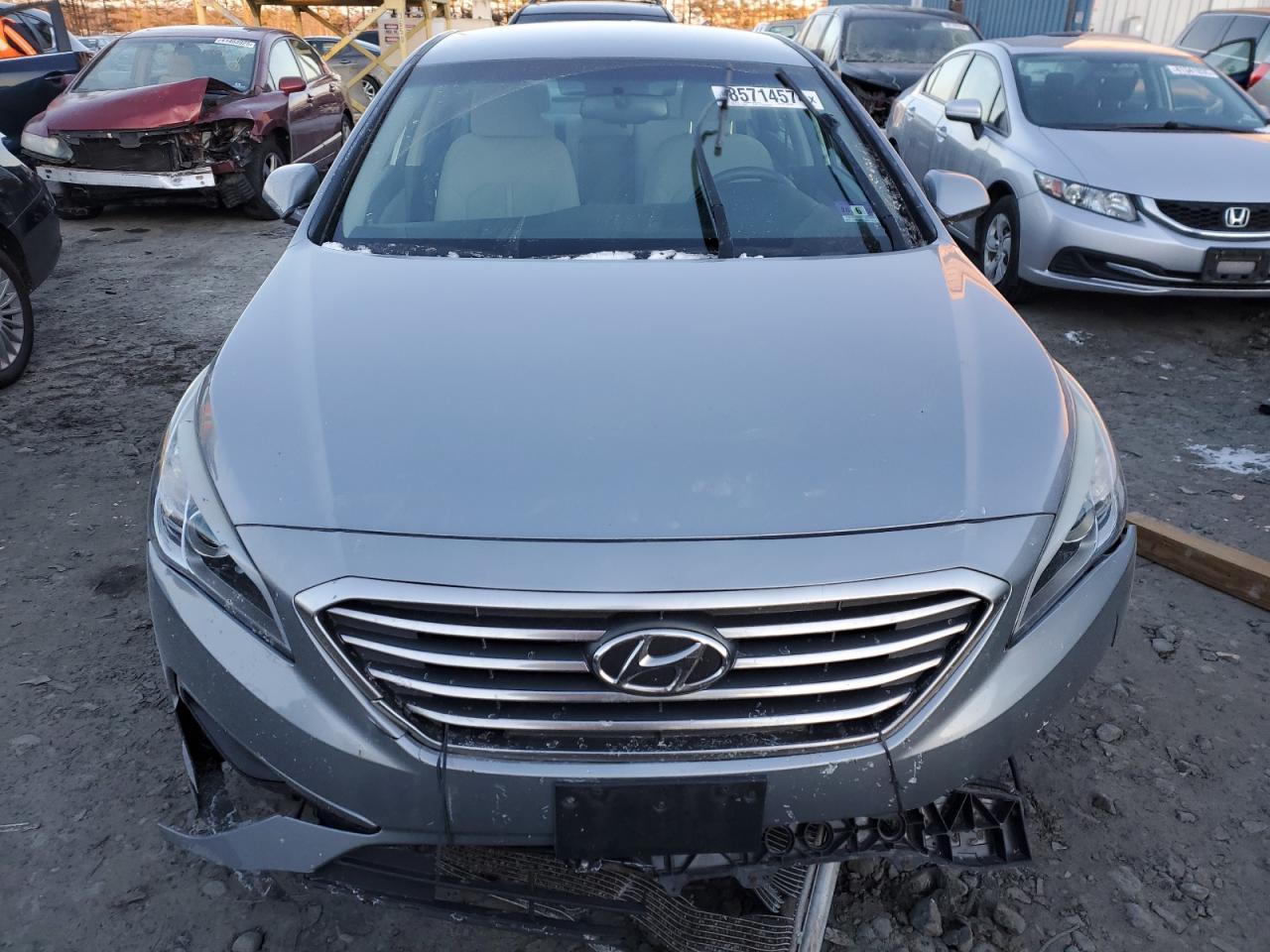 2016 Hyundai Sonata - Image 5