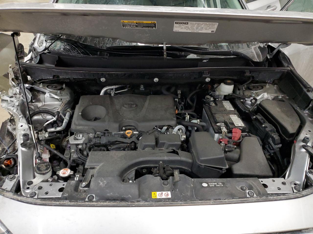 2023 Toyota RAV 4 - Image 13