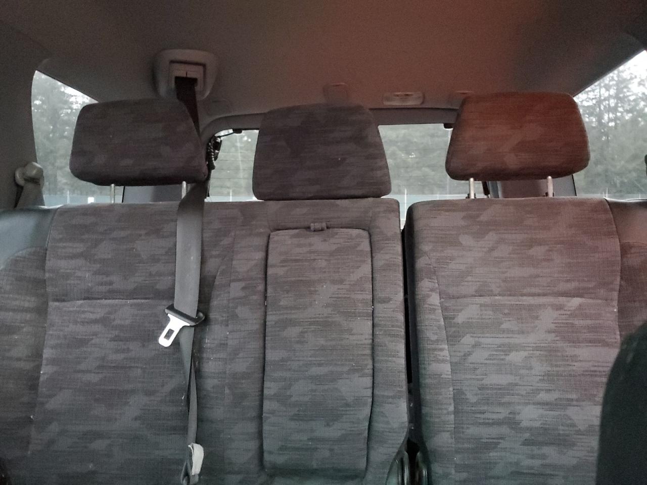 2003 Honda Cr-V Lx VIN: JHLRD77513C033147 Lot: 87937425