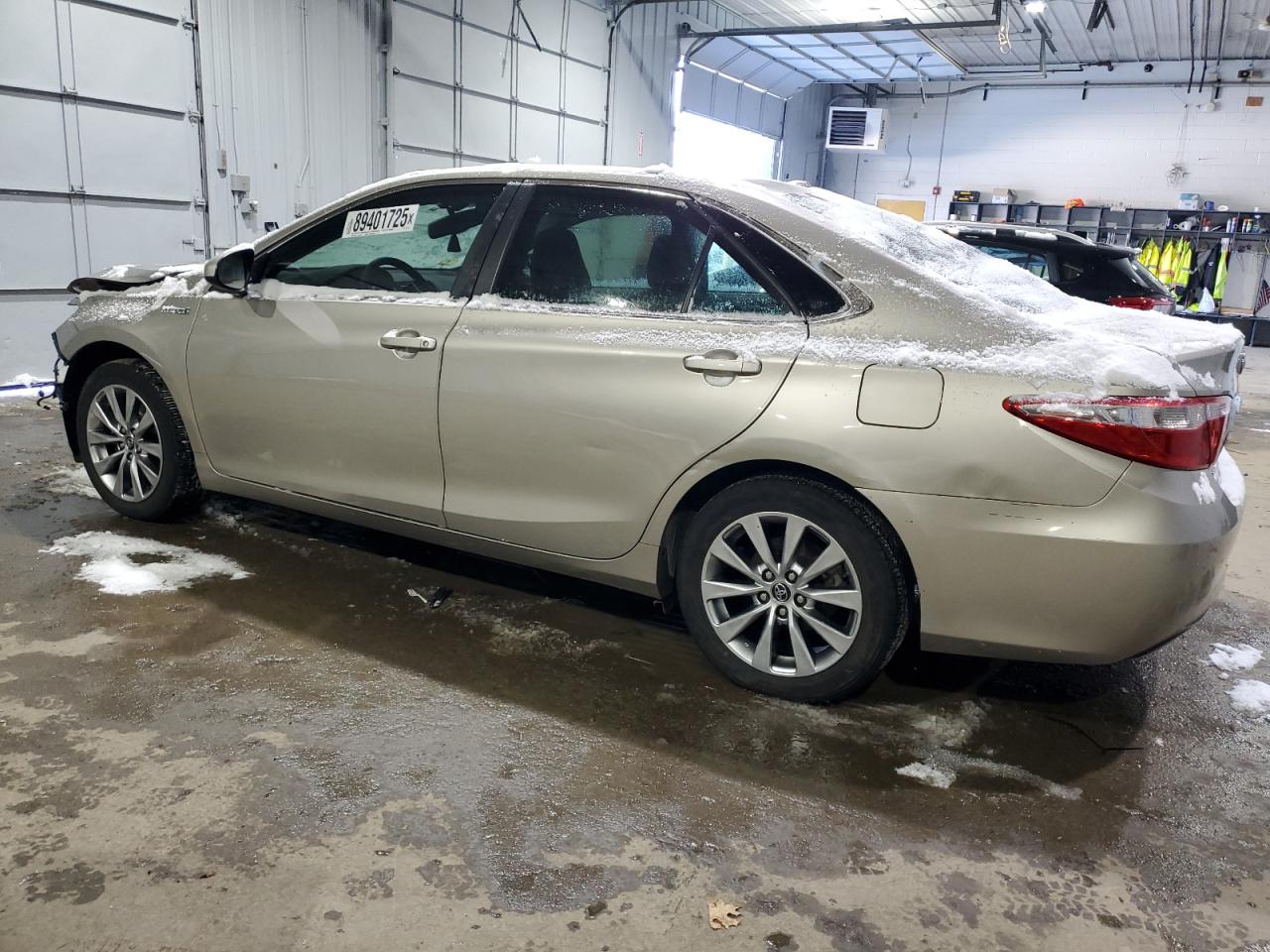 2015 Toyota Camry - Image 2