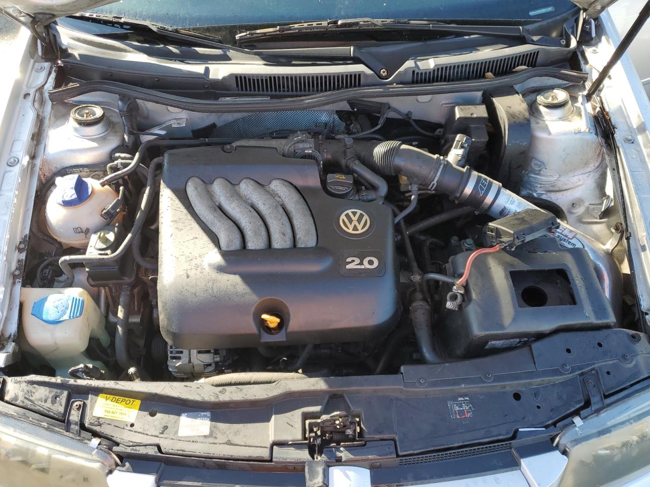 2005 Volkswagen Jetta - Image 11