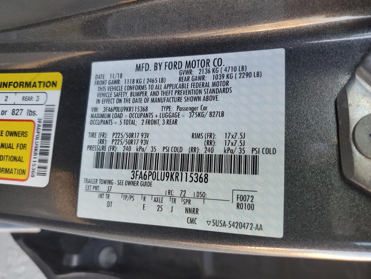 2019 Ford Fusion - Image 12