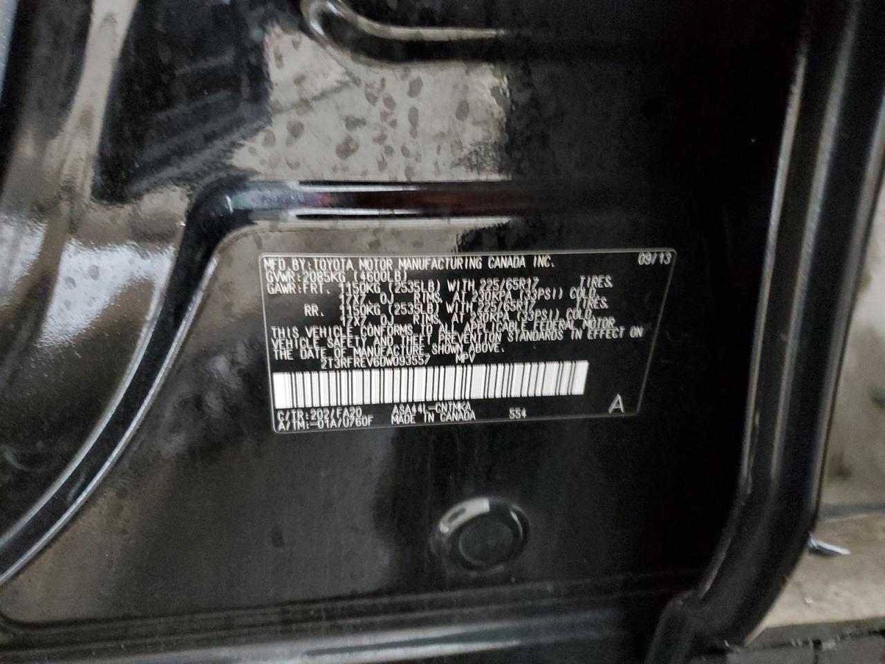 2013 Toyota RAV 4 - Image 13