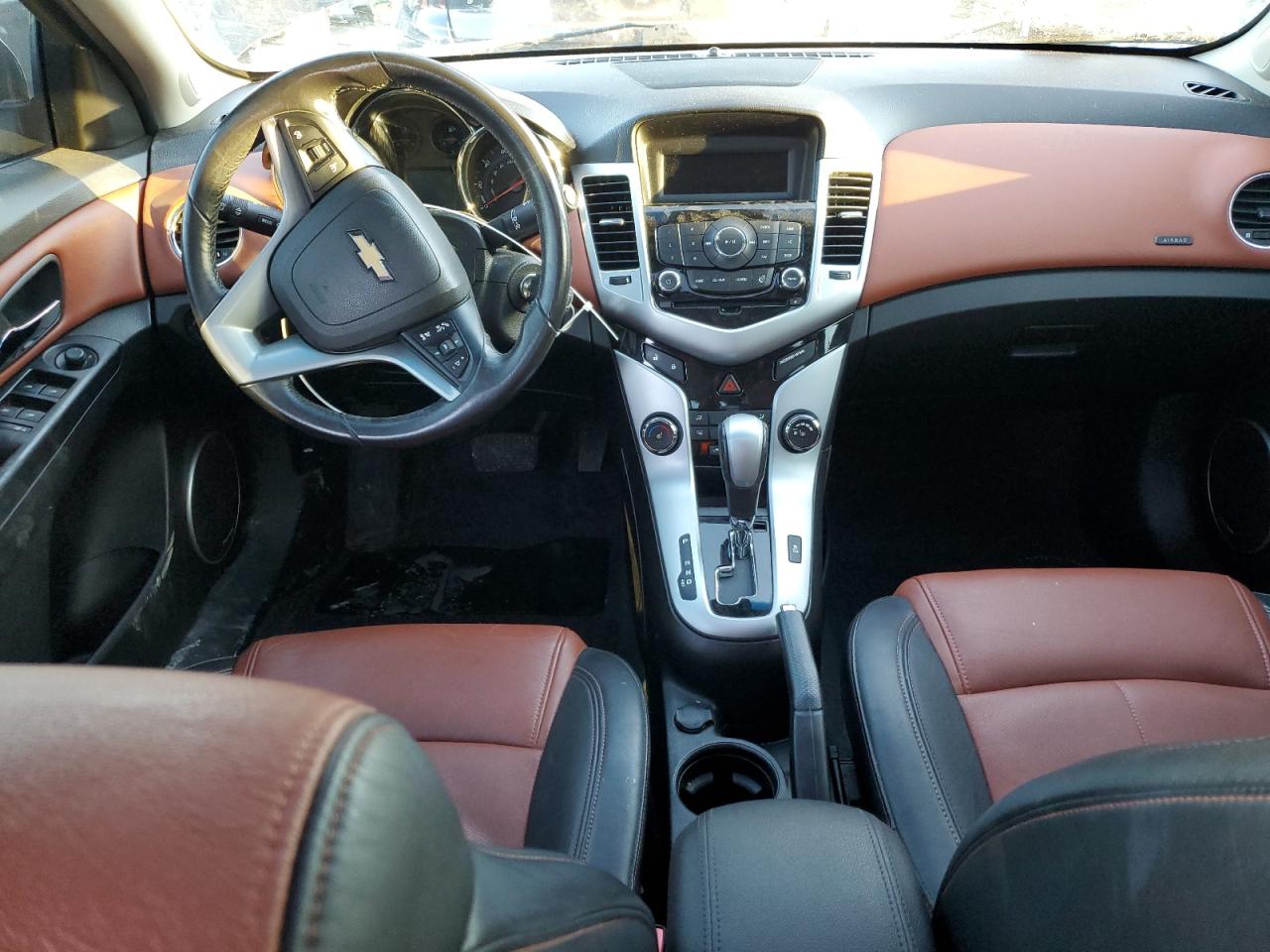 2011 Chevrolet Cruze - Image 8