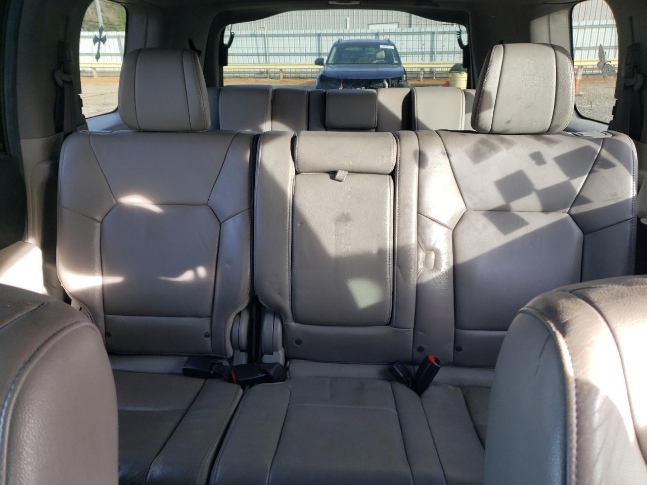 2012 Honda Pilot - Image 10