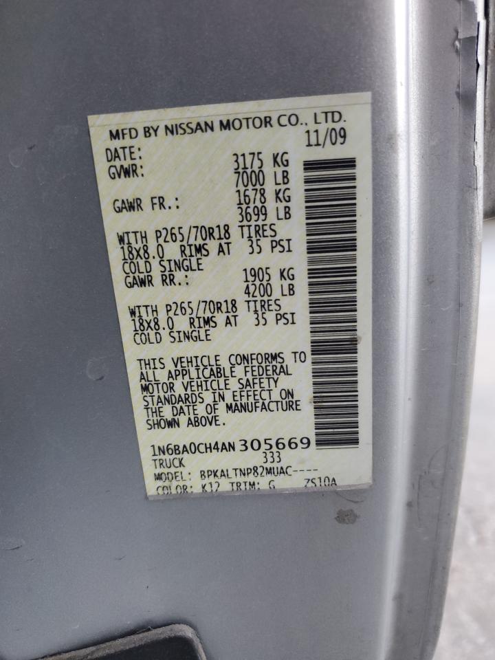 2010 Nissan Titan - Image 12