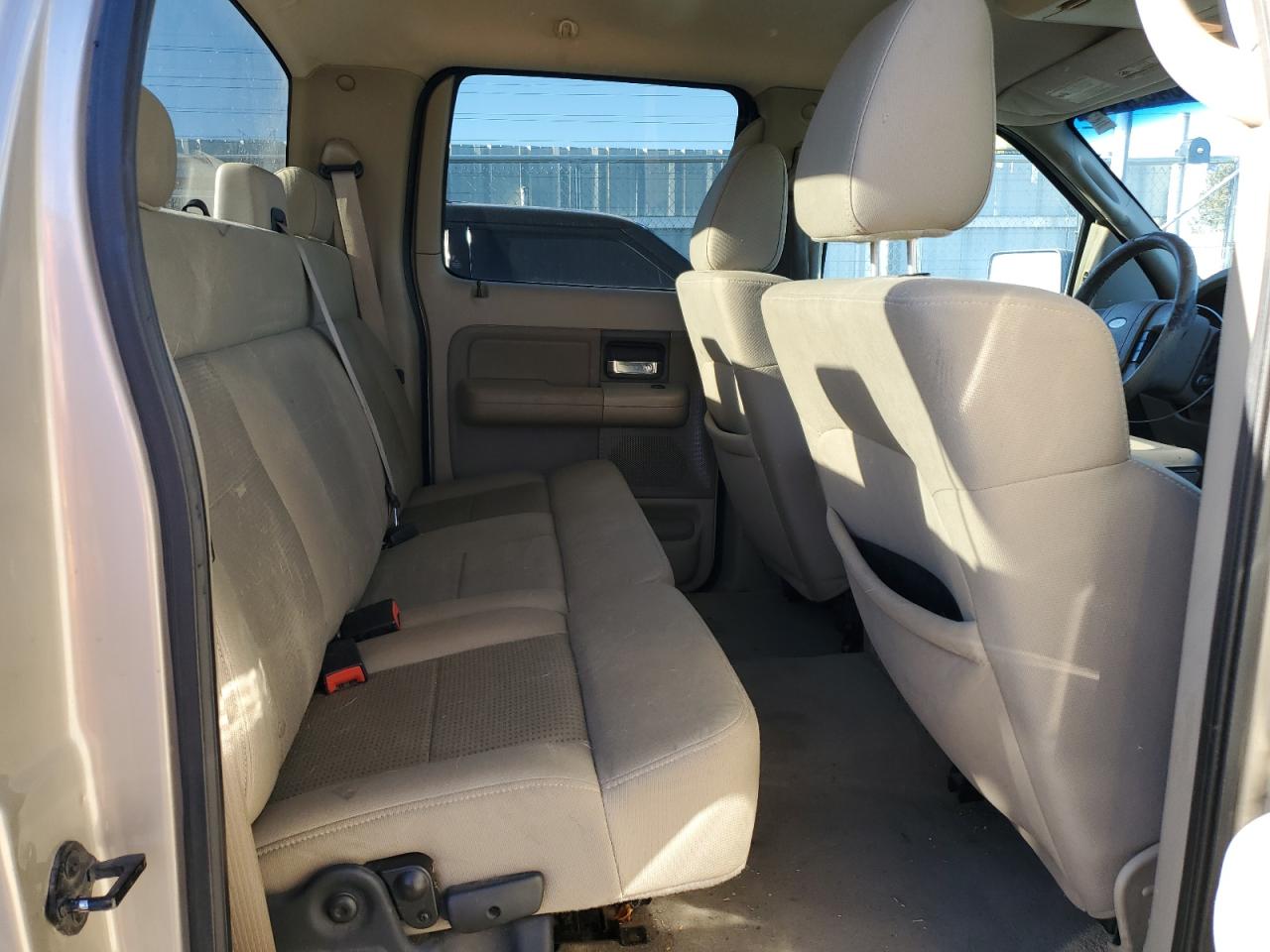 2007 Ford F-150 - Image 10