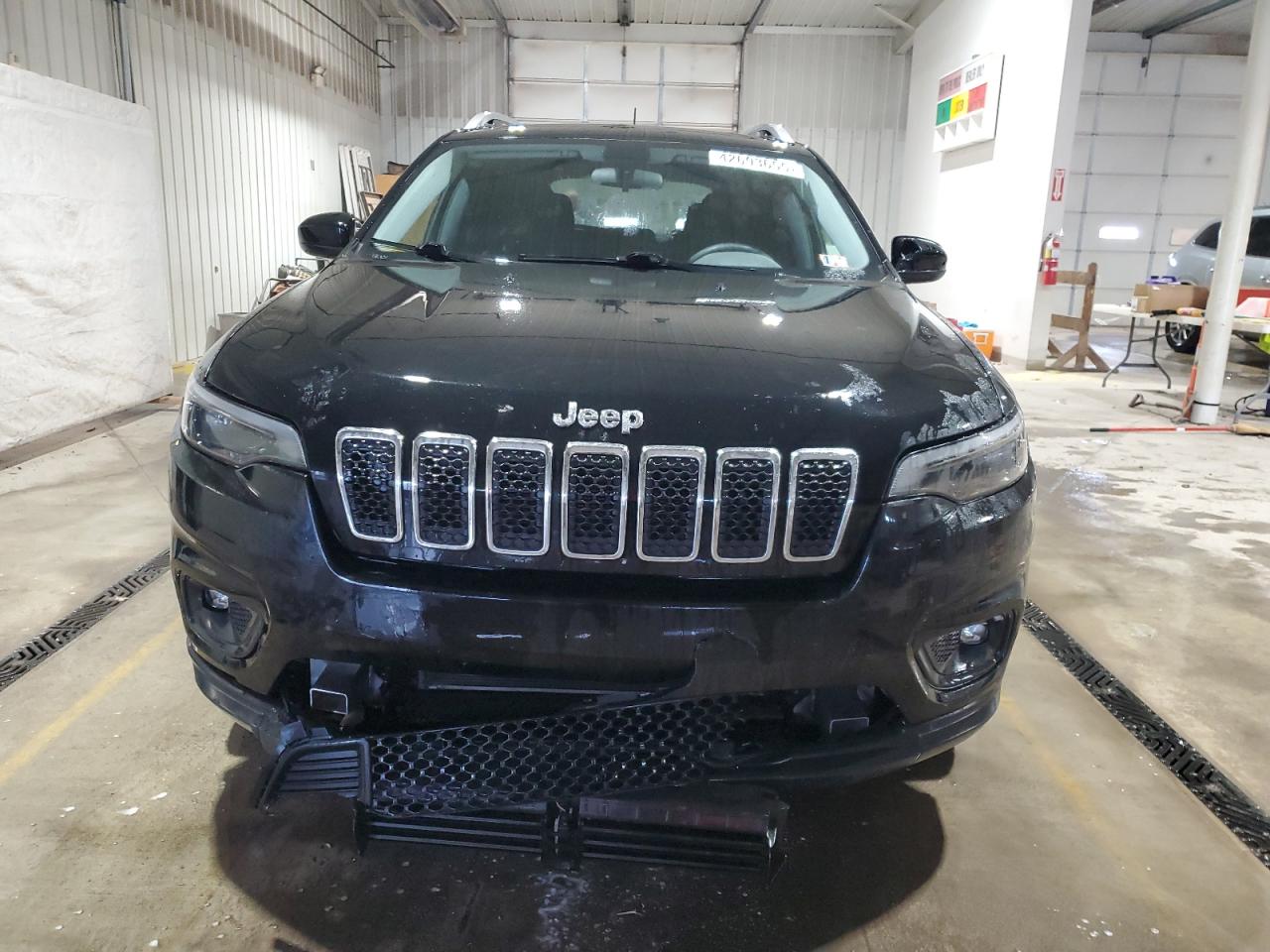 2019 Jeep Grand Cherokee - Image 5