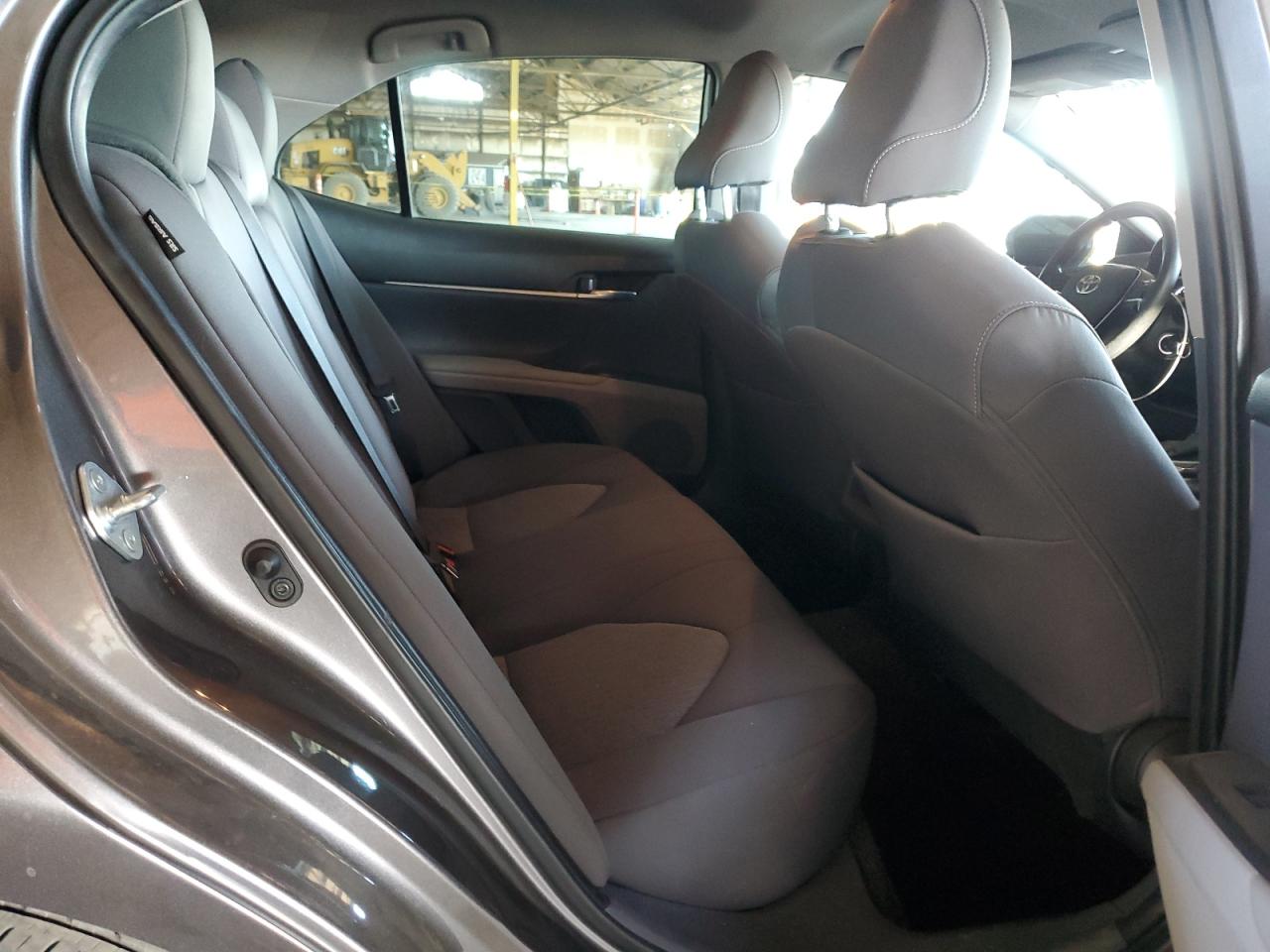 2022 Toyota Camry - Image 10