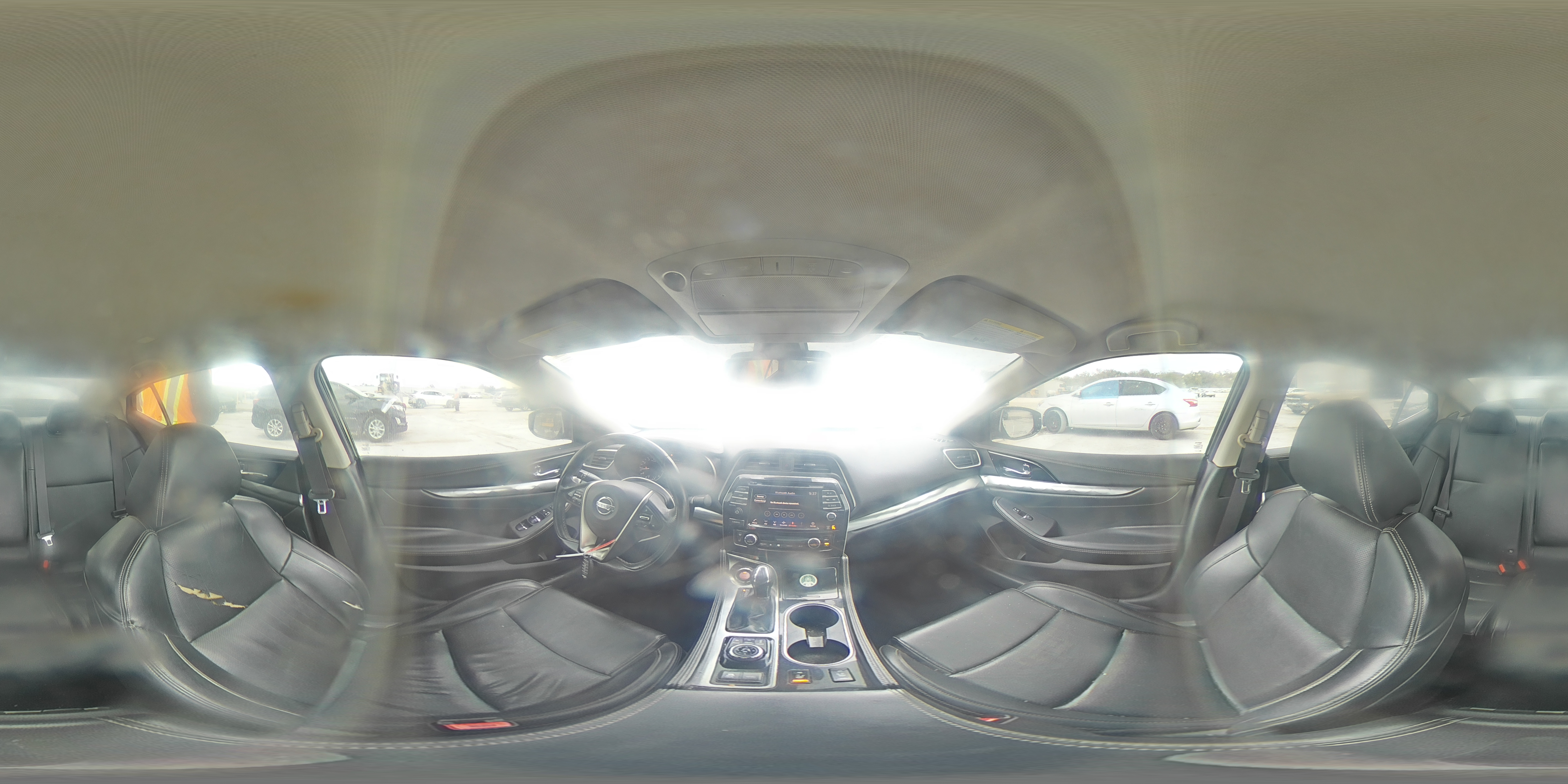 2020 Nissan Maxima - Image 12