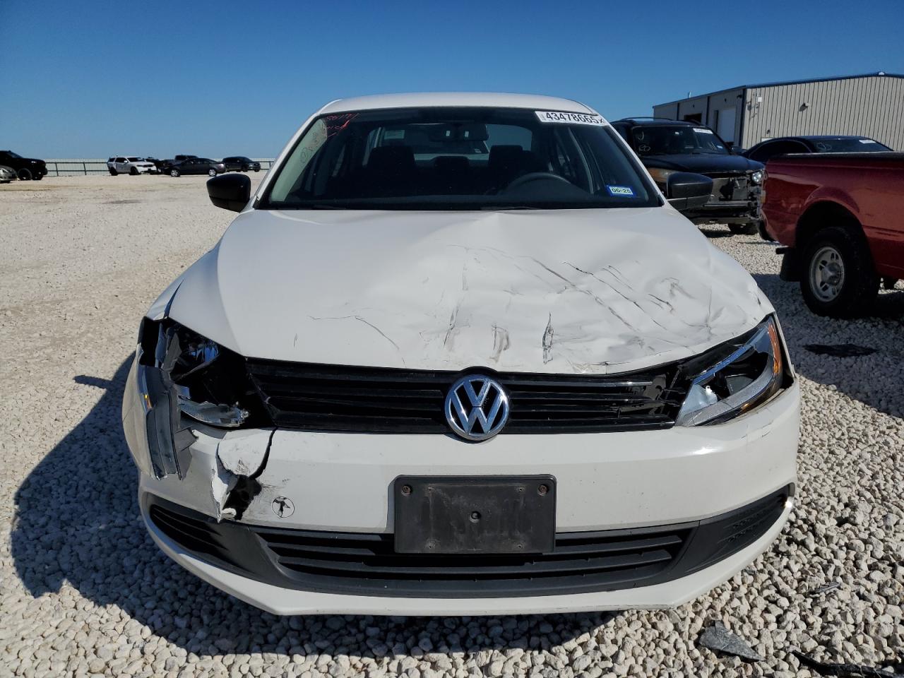 2014 Volkswagen Jetta - Image 5