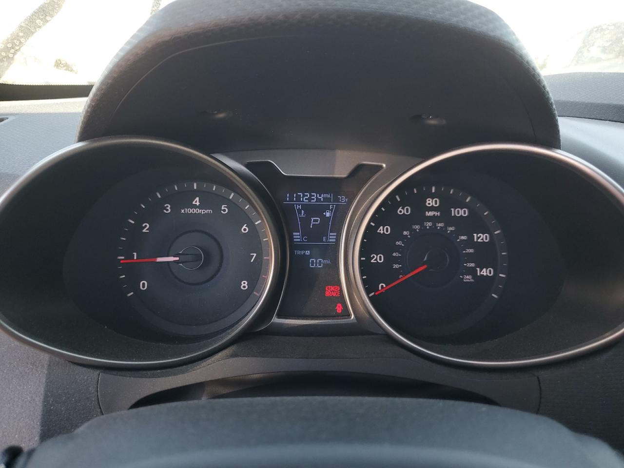 2017 Hyundai Veloster - Image 9