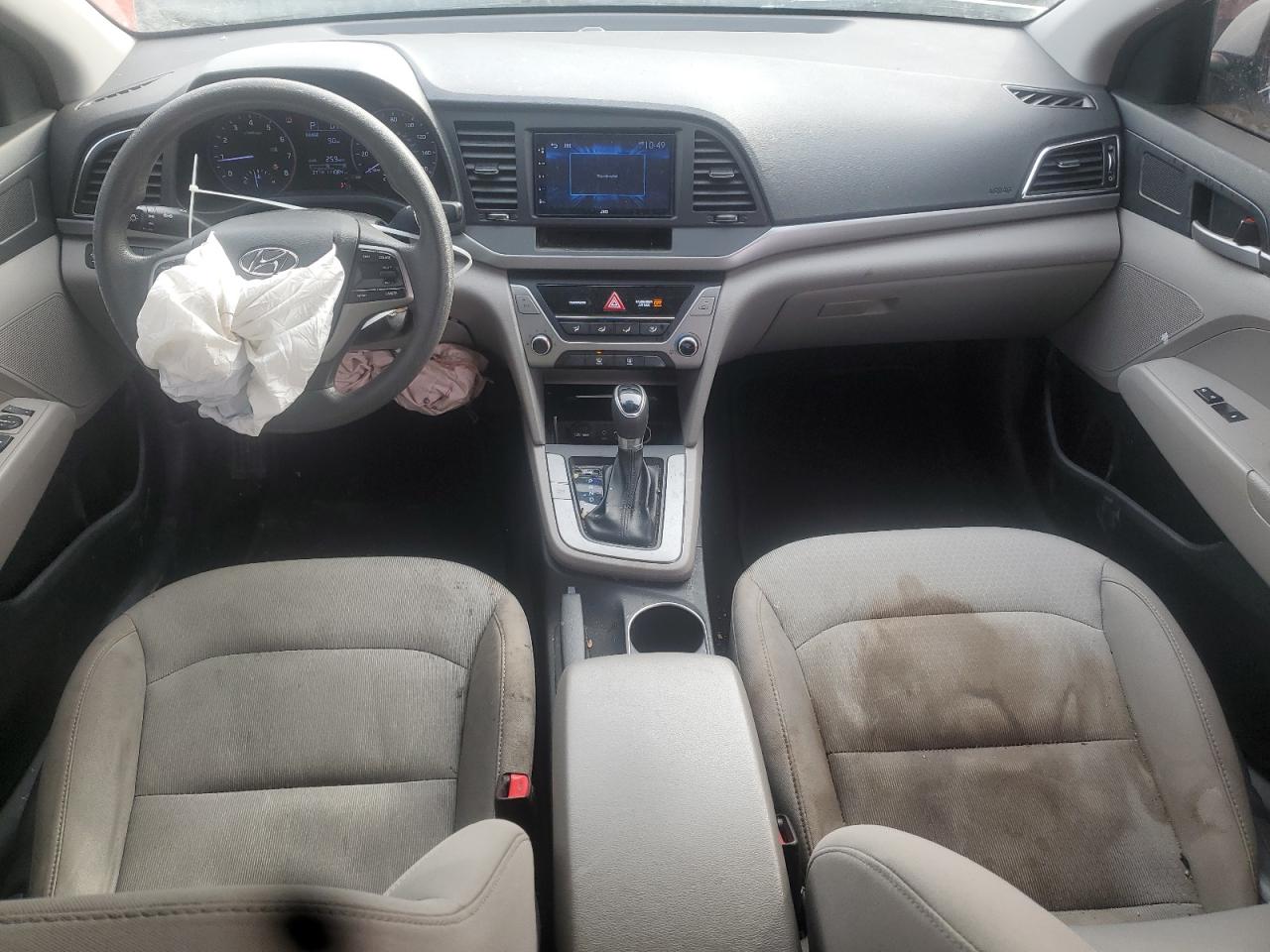 2017 Hyundai Elantra - Image 8