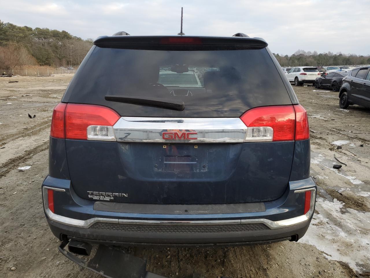2016 GMC Terrain - Image 6
