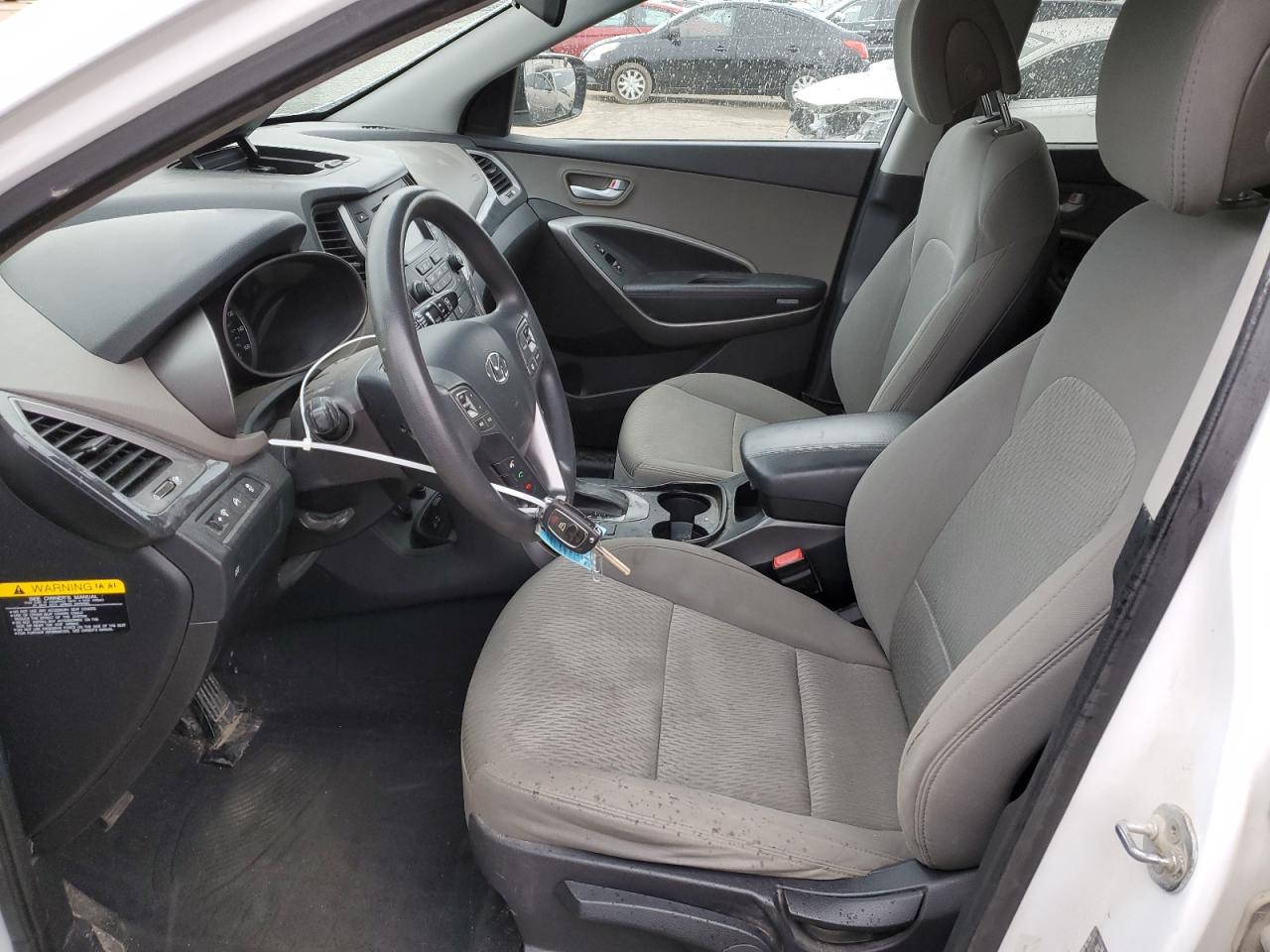 2016 Hyundai Santa Fe - Image 7