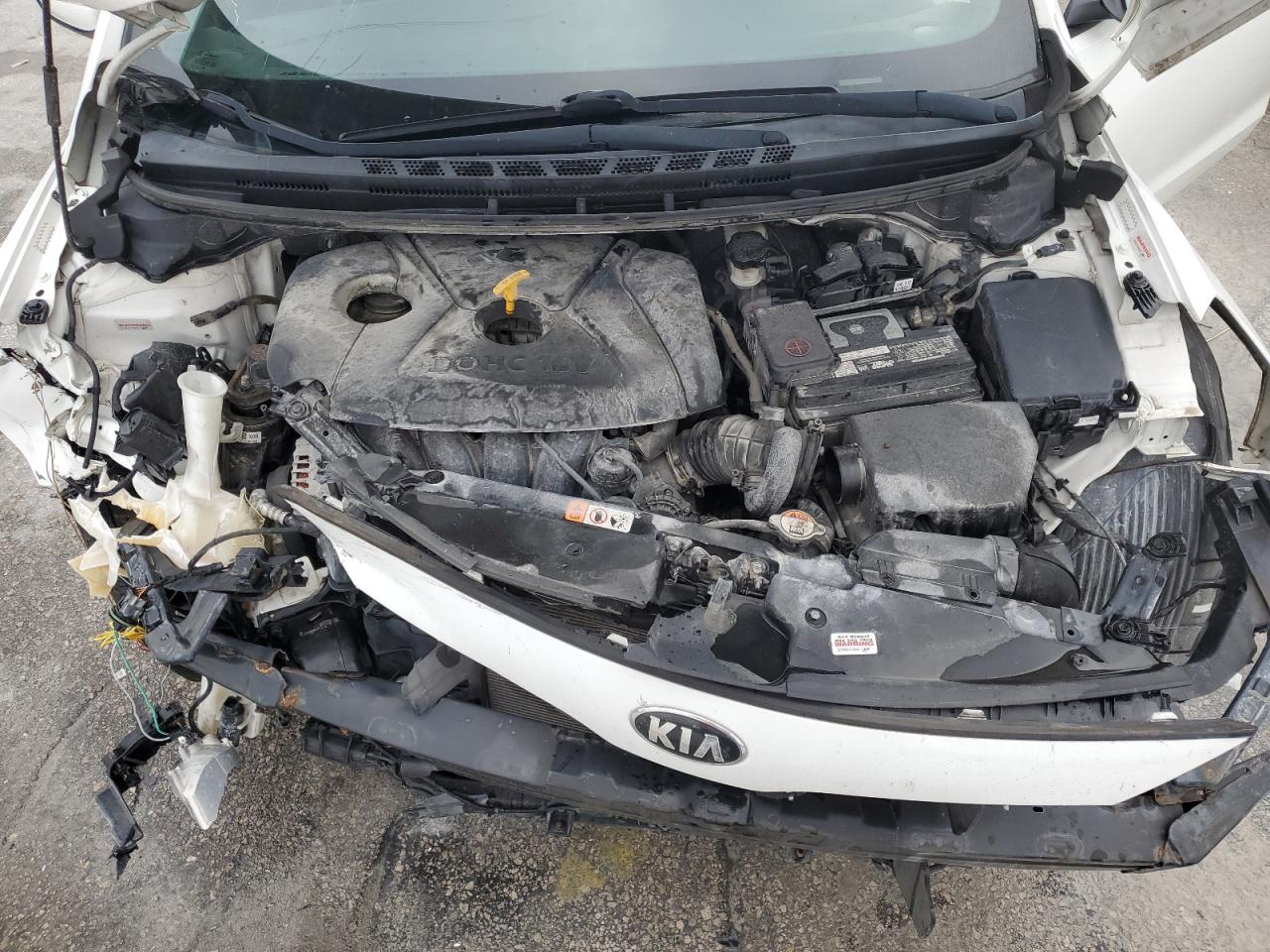 2016 Kia Forte - Image 11