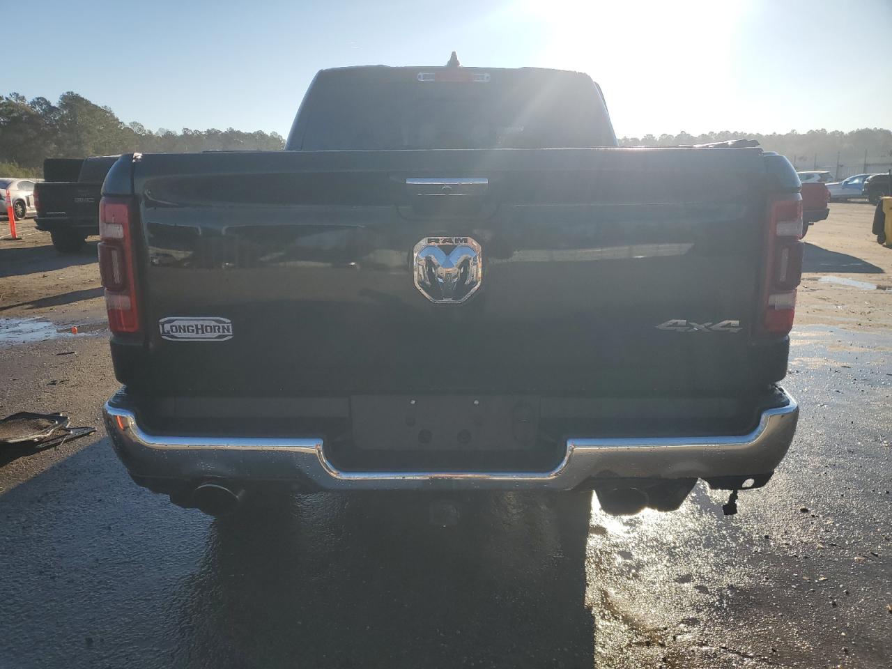 2021 RAM 1500 - Image 6