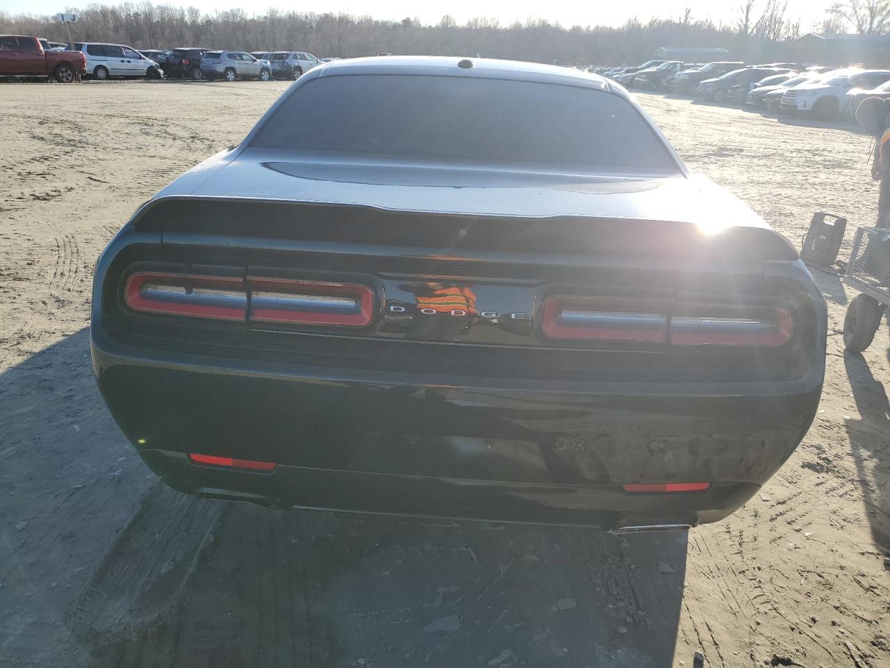 VIN 2C3CDZAG8JH152952 2018 DODGE CHALLENGER no.6