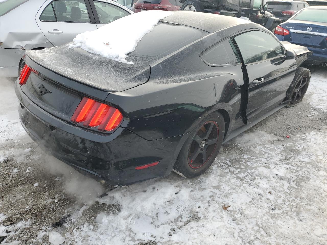 2015 Ford Mustang - Image 3