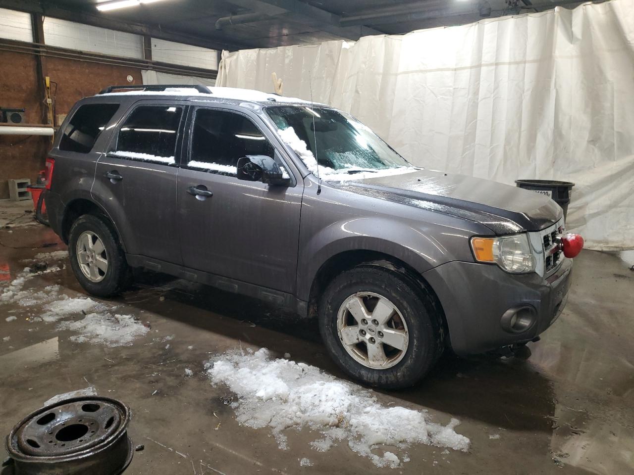 2011 Ford Escape - Image 4