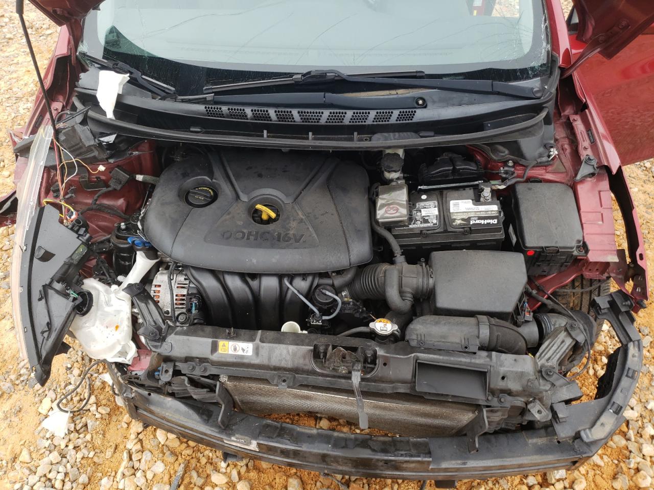 2016 Hyundai Elantra - Image 12