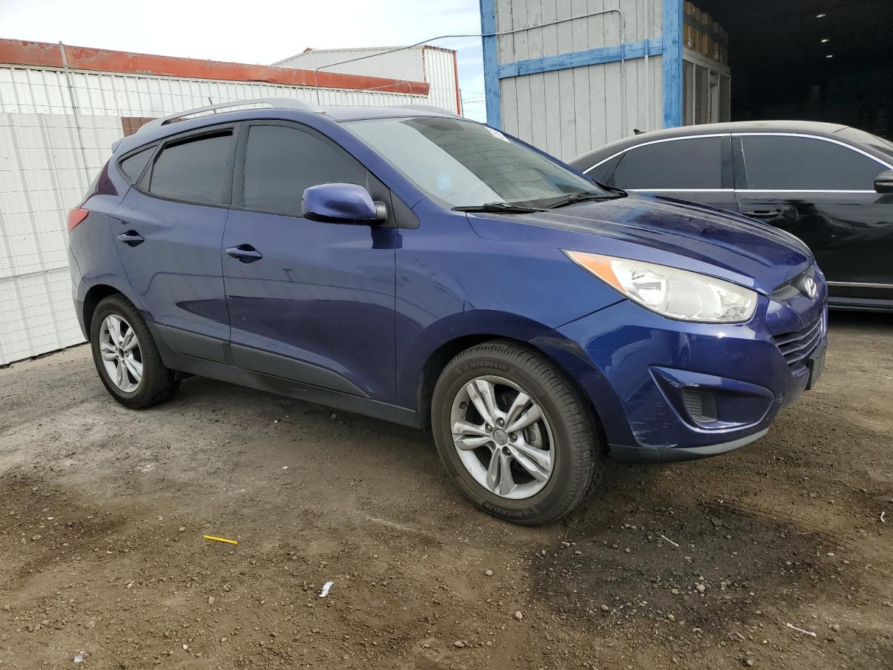 2010 Hyundai Tucson - Image 4
