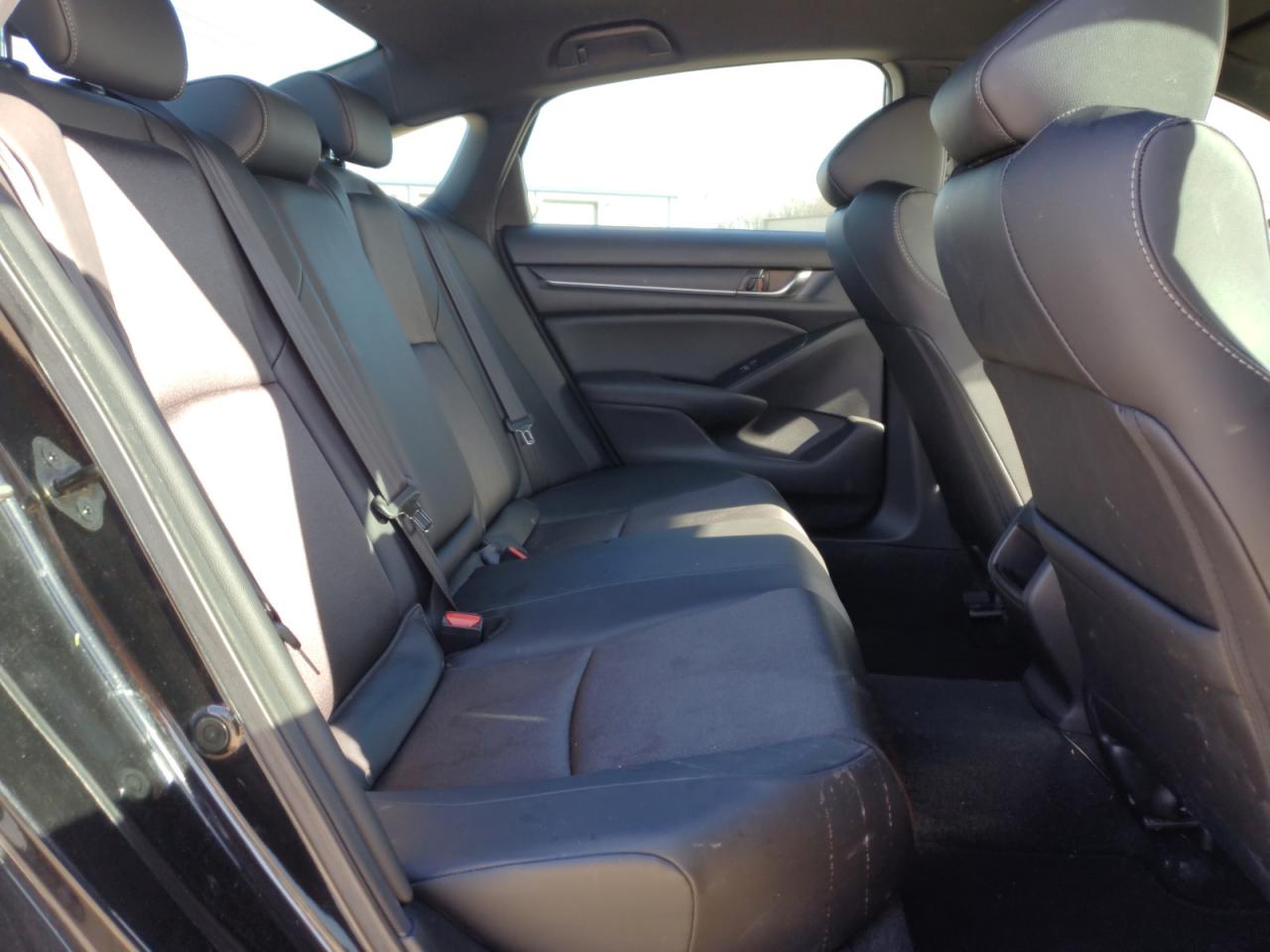 2020 Honda Accord - Image 10