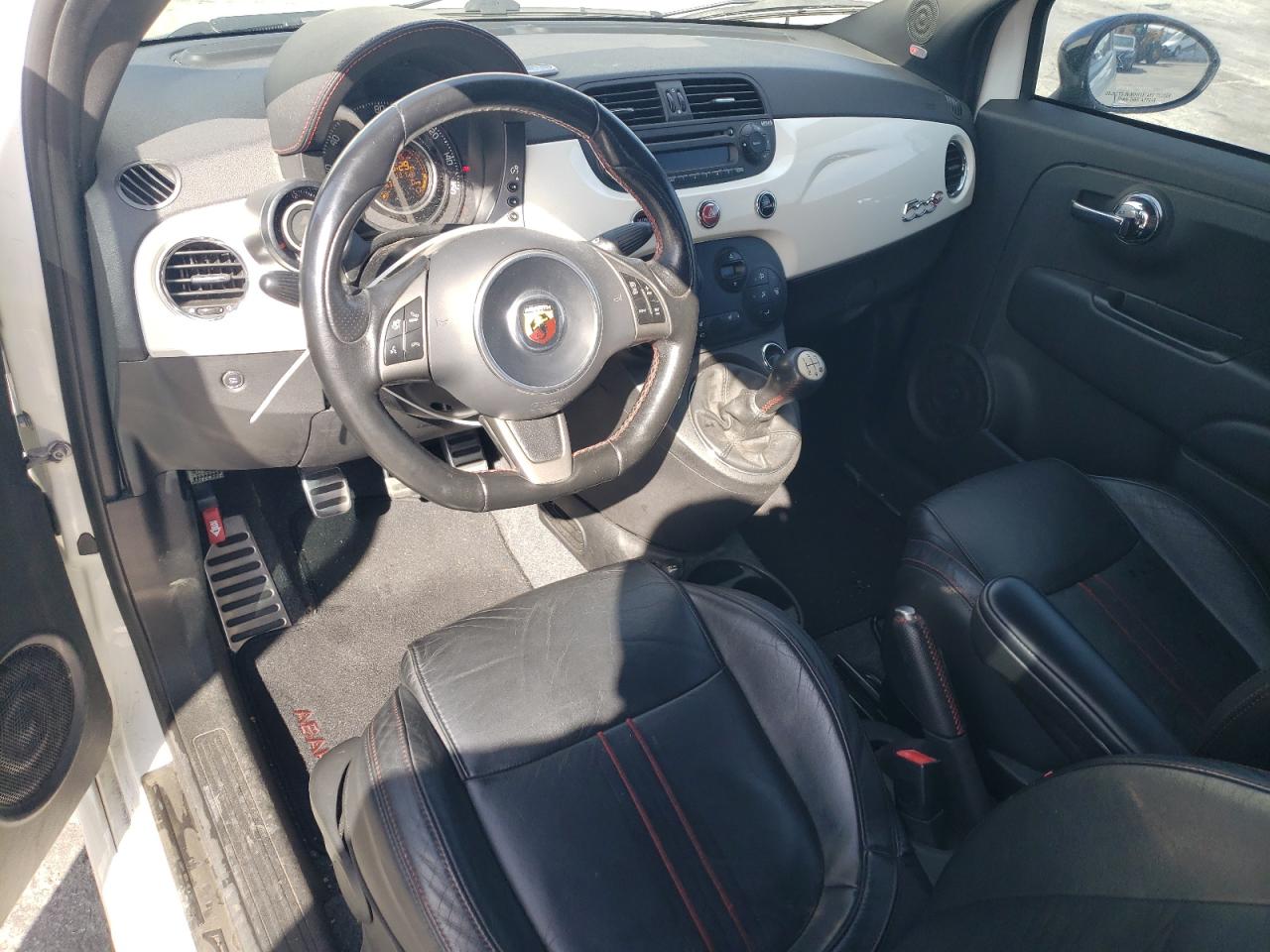 2013 Fiat 500 - Image 8