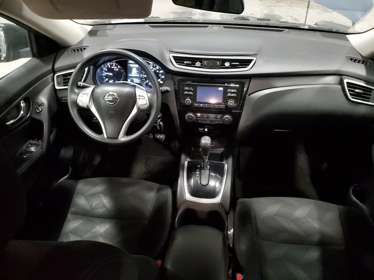 2015 Nissan Rogue - Image 8