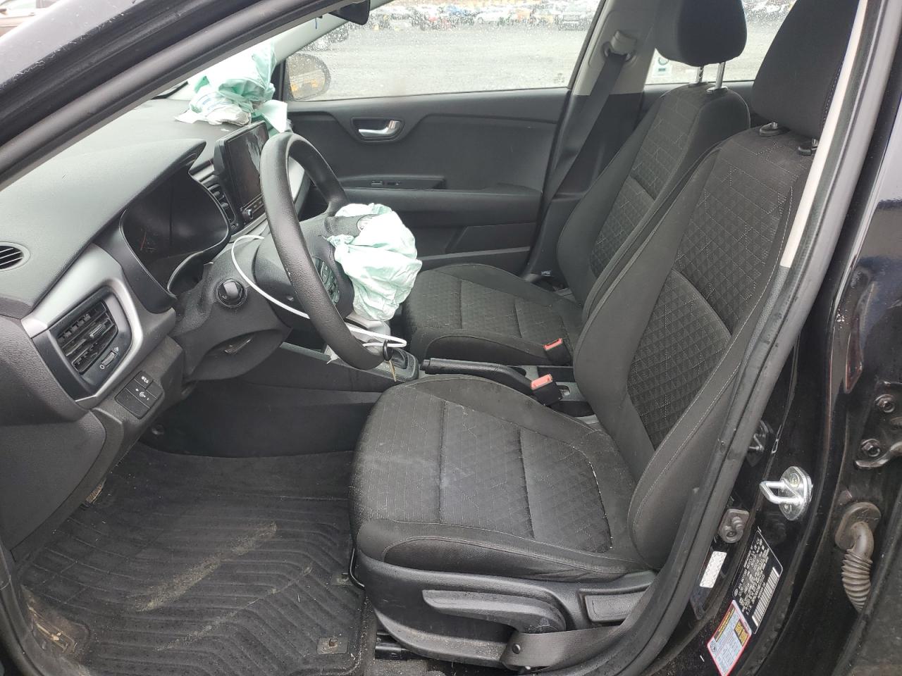 2021 Kia Rio - Image 7