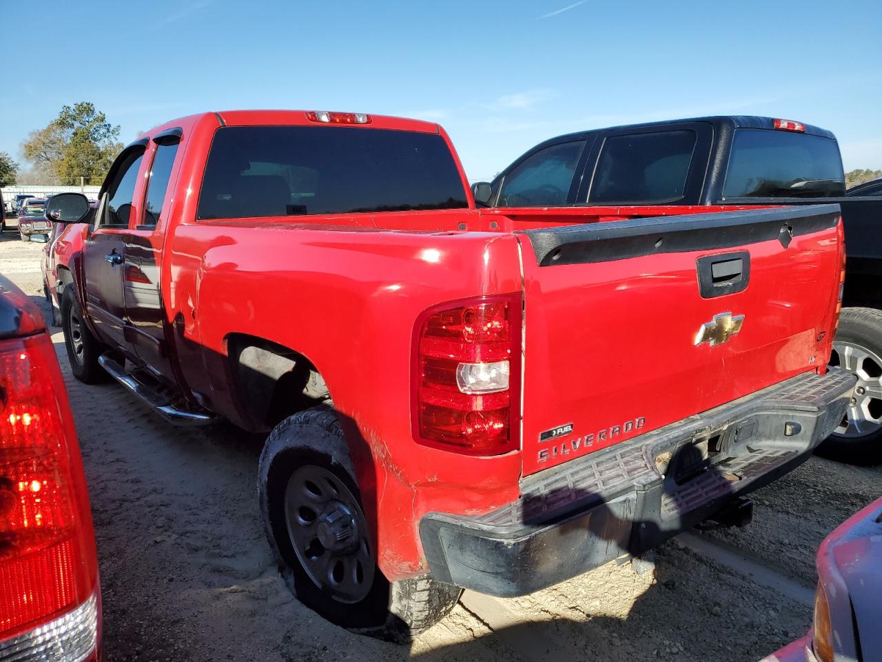 2013 Chevrolet Silverado - Image 2