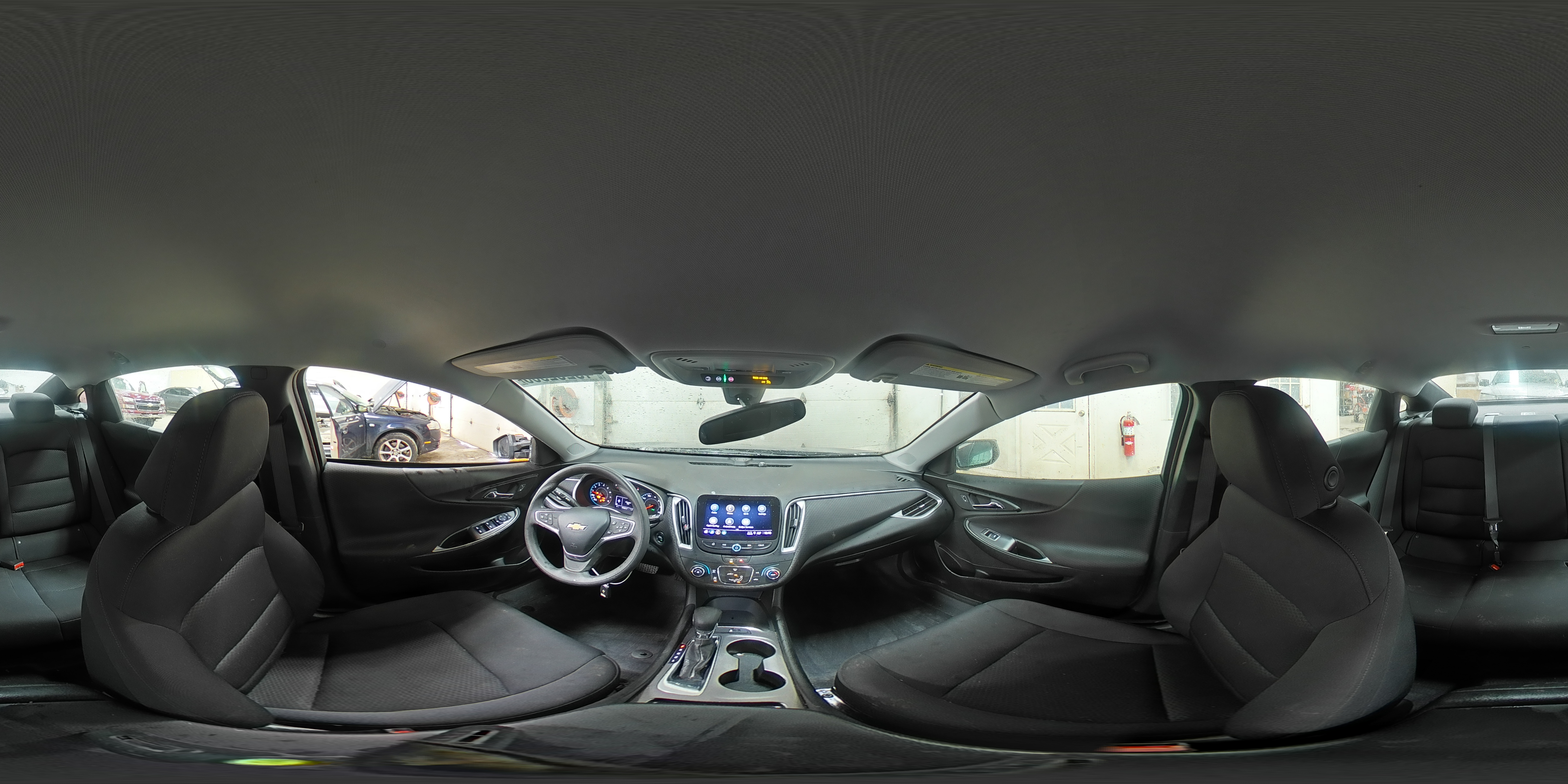2022 Chevrolet Malibu - Image 15