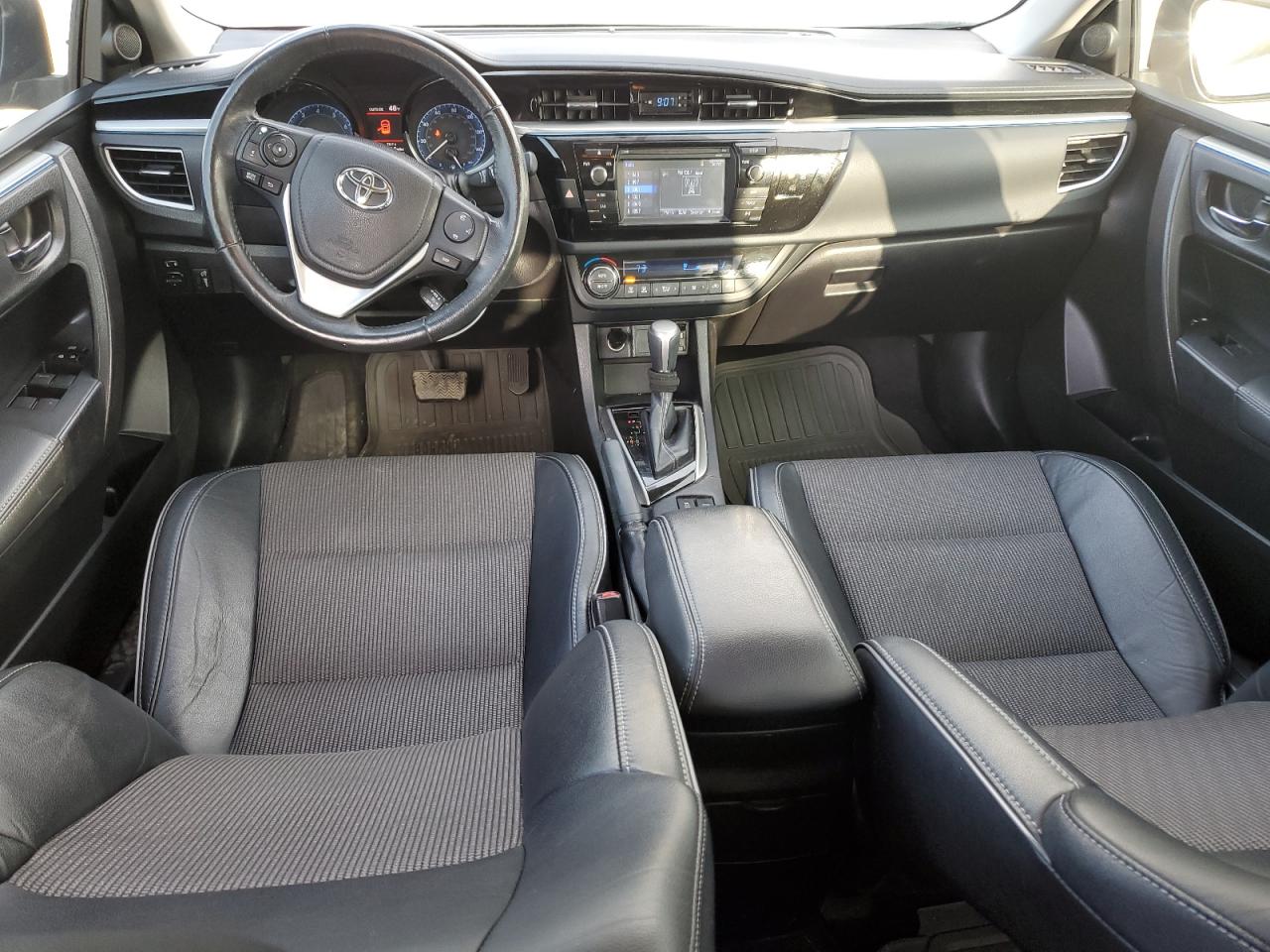 2015 Toyota Corolla - Image 8