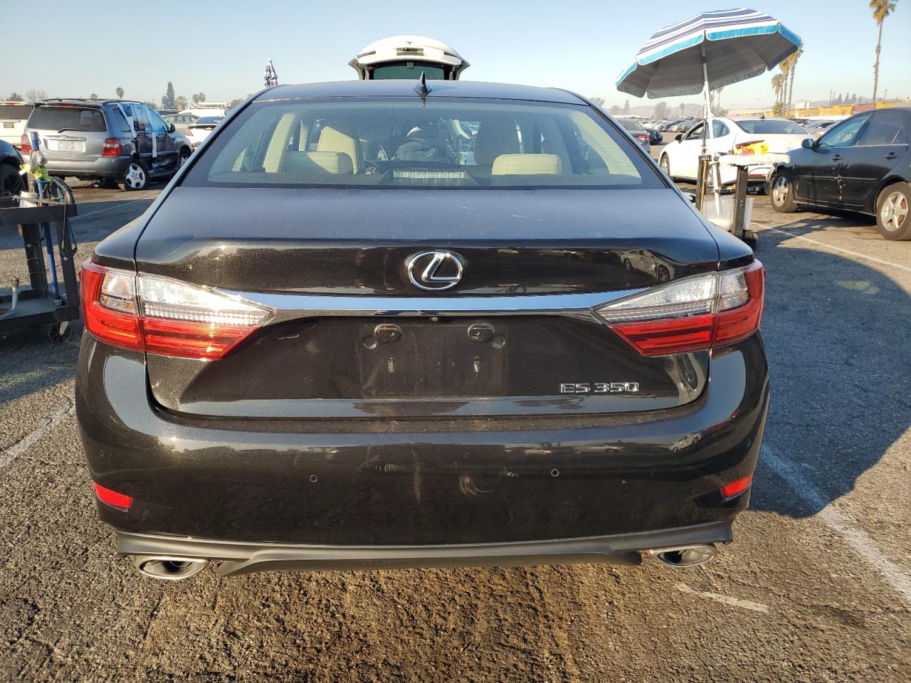 VIN 58ABK1GG5GU034969 2016 LEXUS ES350 no.6