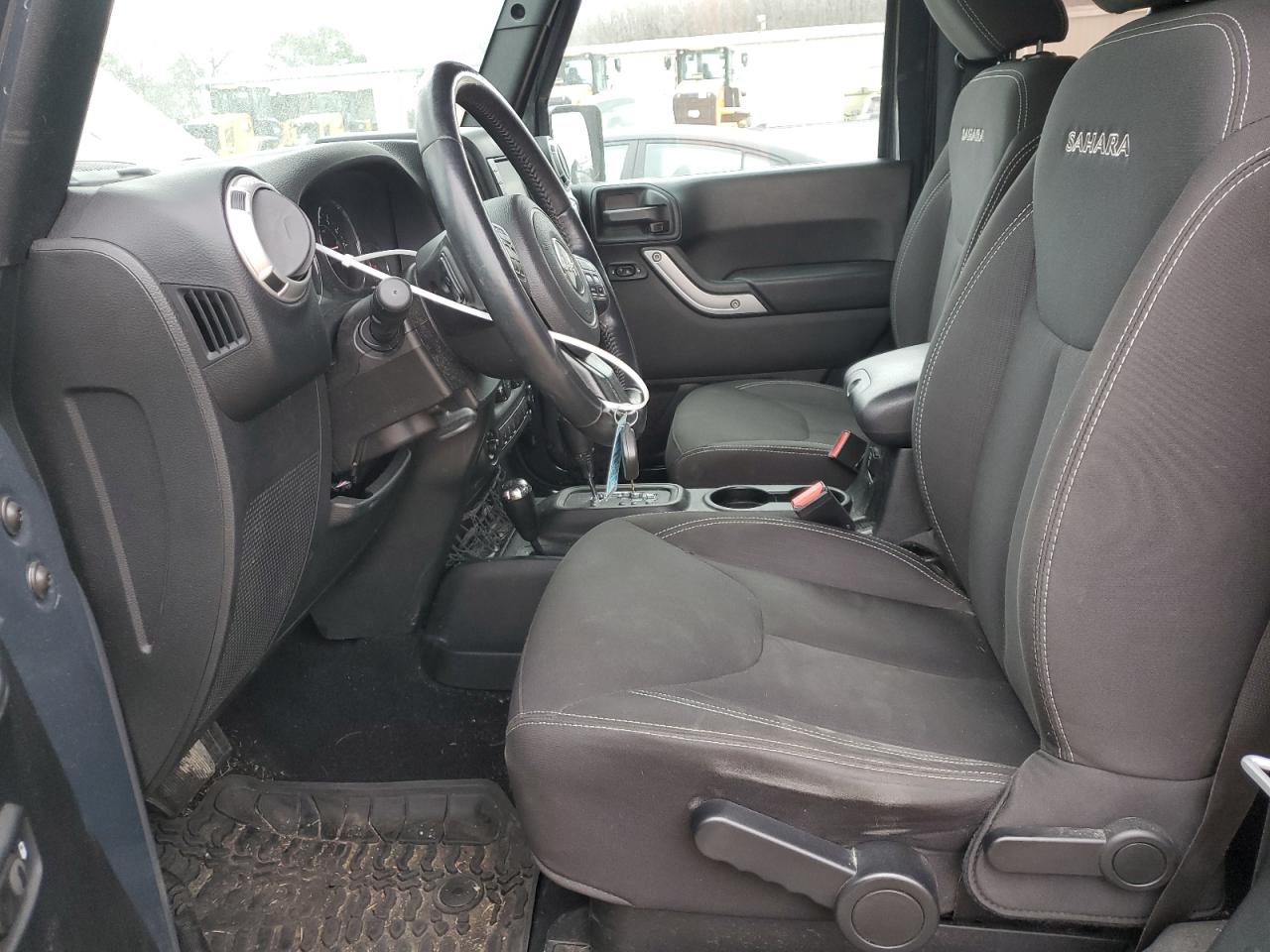 2017 Jeep Wrangler - Image 7