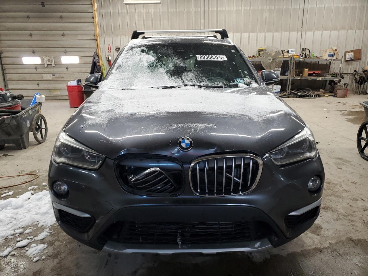2017 BMW X1 - Image 5