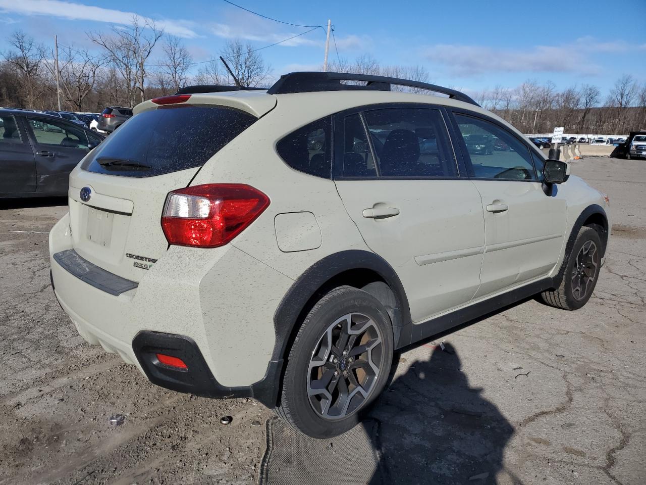 2016 Subaru XV - Image 3