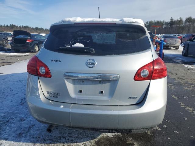  NISSAN ROGUE 2015 Сріблястий