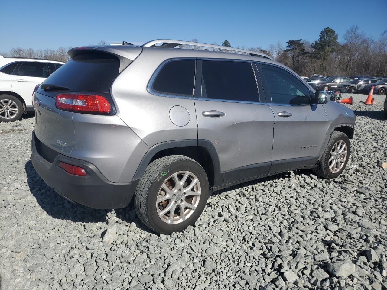 2018 Jeep Grand Cherokee - Image 3